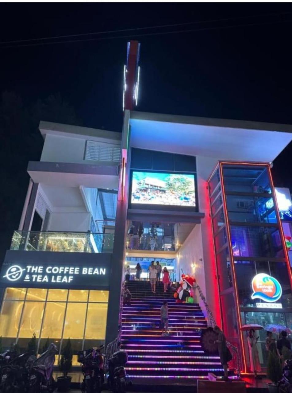 Airbnb At Sri Sayang Batu Ferringhi Beach Kültér fotó